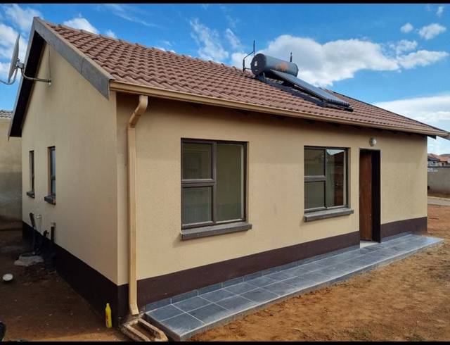 3 BEDROOM HOUSE FOR SALE IN WINDMILL PARK